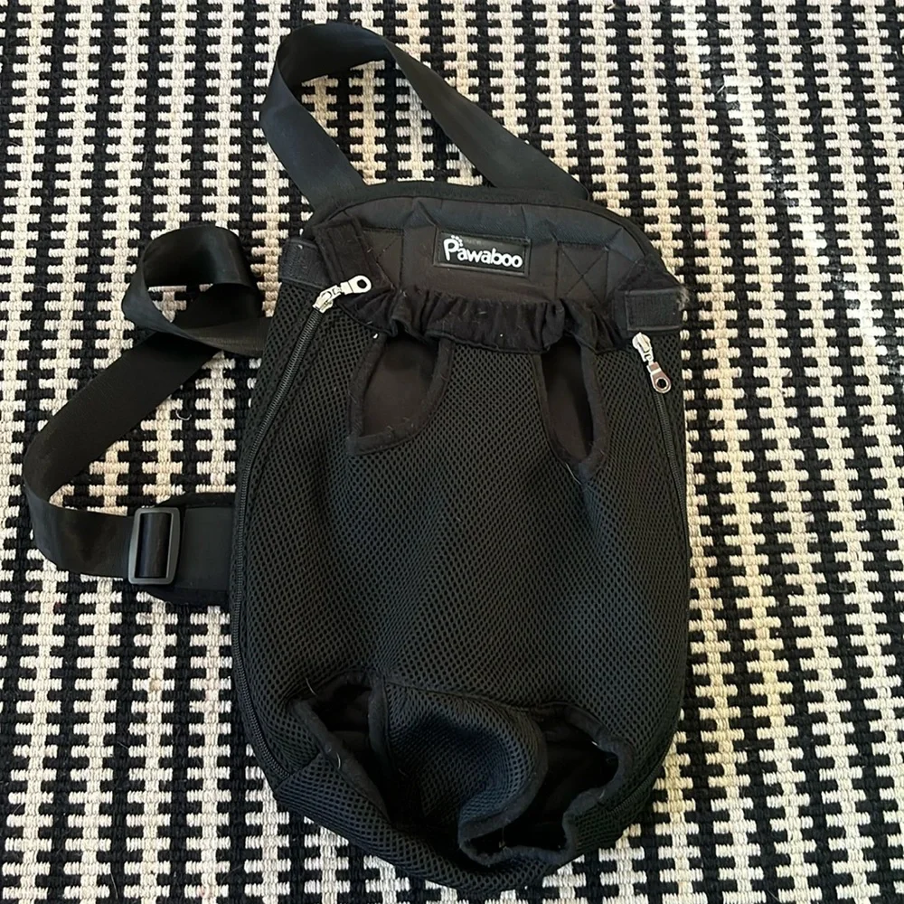 XL pet Pawaboo pet carrier pouch for front of body